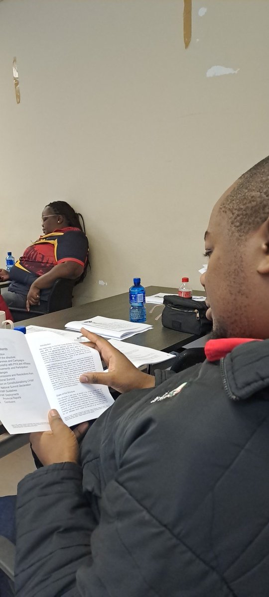 _cosatu's tweet photo. #COSATU is holding a session with young workers to strengthen unionization of young people in the labour markets and ensure that their labour rights are protected in all workplaces #ClassStruggle #CosatuYoungWorkers @_cosatu https://t.co/V8Dsvi3vCu