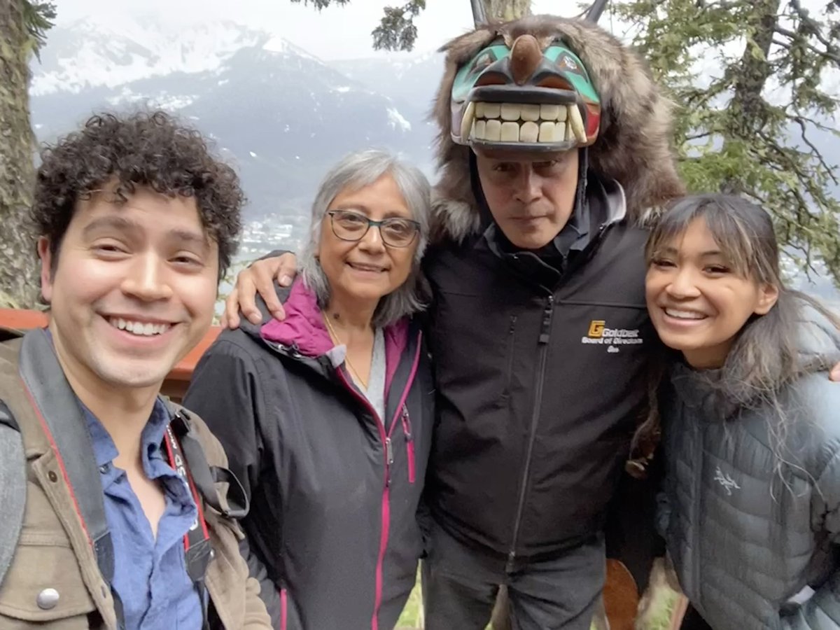 Today, <a href="/rep_mina/">Rep. Genevieve Mina</a> &amp; <a href="/ElviSenator/">Senator Elvi</a> passed Fil Am History Month in #AKLEG! Then, @albeokay &amp; I had our first Juneau interview for Mana, where we and <a href="/shaynenuesca/">Shayne</a> are recording the stories of our Filipino elders around AK✍🏽
Salamat Nita &amp; Ben Coronell for sharing your story with us🫶🏽