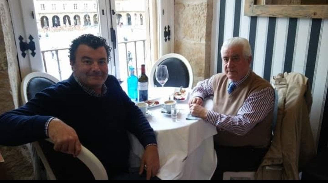 pacocanamero's tweet photo. 62 años de la alternativa de un señor de los ruedos. Mi enhorabuena a S. M. 'El Viti', el mejor torero de la vieja Castilla y extraordinaria persona. https://t.co/V0TStXOjF9