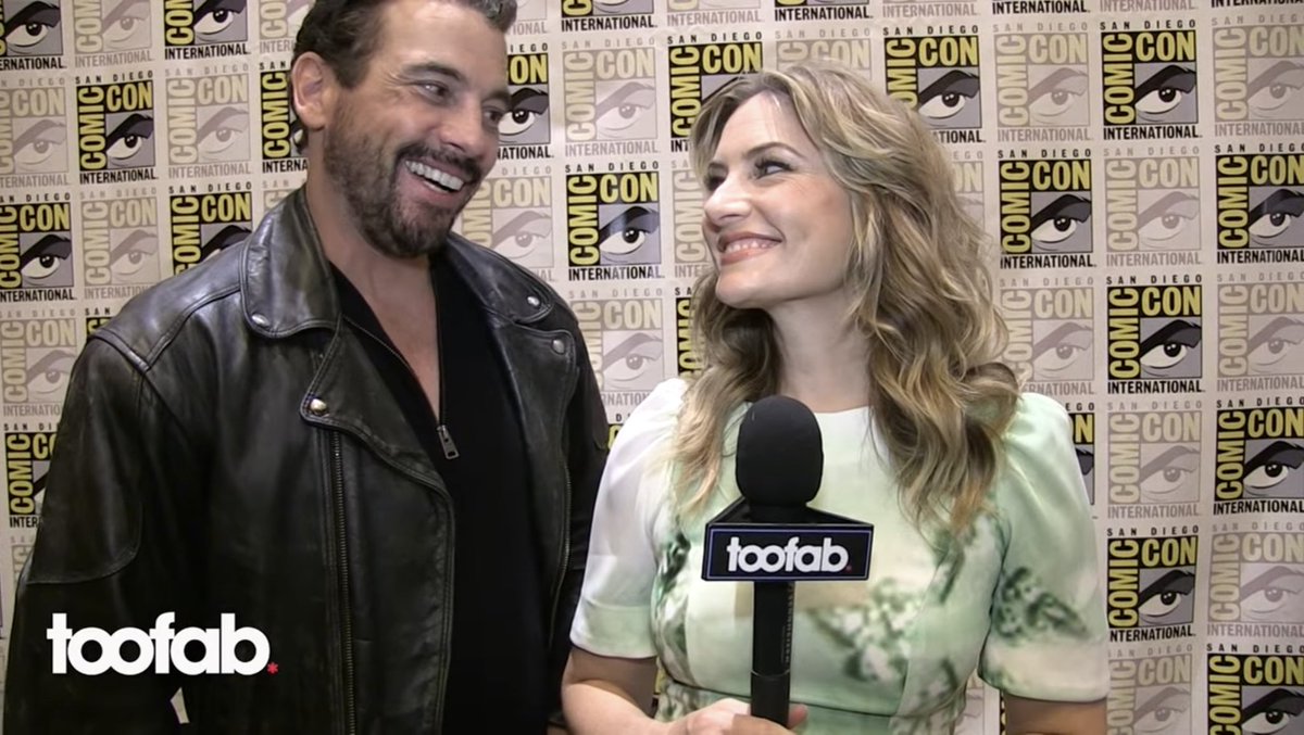 falicestaaan's tweet photo. But “just friends” don’t look at each other like that #skadchen #skädchen #falice https://t.co/aE2IbdcjN7
