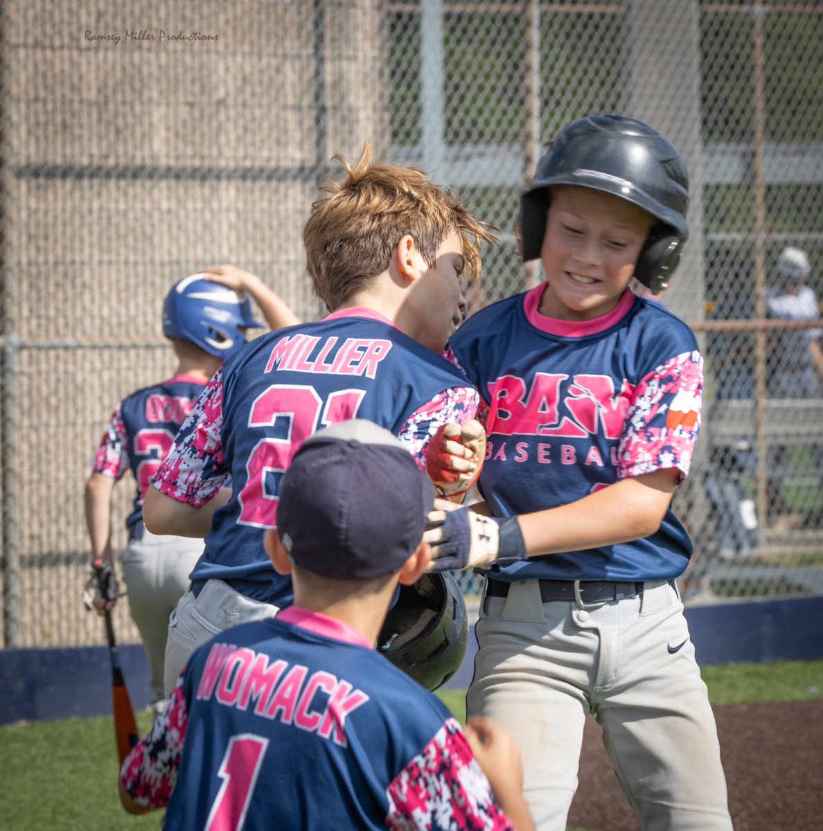 michelepayne's tweet photo. What’s shakin? @MarucciSports 
Showing #2029 candids https://t.co/iBqLdb89Ht