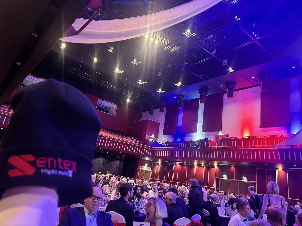 SentexHydraulix's tweet photo. Had a fantastic time at the @NLincsBA thank you to @investinNLincs for inviting us onto their table! Well done to all the nominees and winners!

#sentex #supportlocal #NLBA23 https://t.co/wRsd1YWBIf