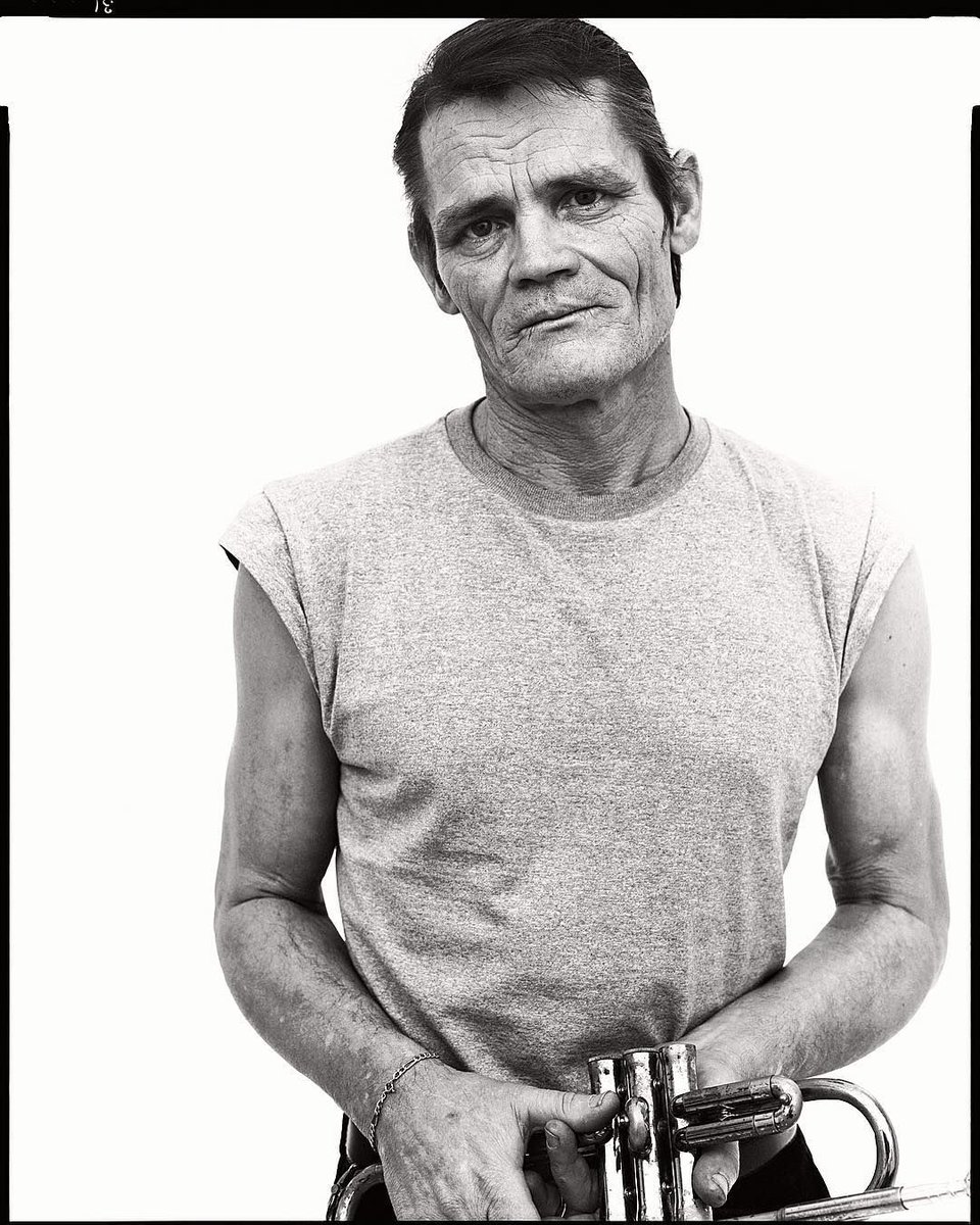 Died on this day 35 years ago in Amsterdam under murky circumstances: doomed, ethereal and heroin-ravaged jazz trumpeter and crooner Chet Baker (23 December 1929 – 13 May 1988). Pictured: portrait of Baker by #RichardAvedon taken on 16 January 1986. #ChetBaker #cooljazz #jazz