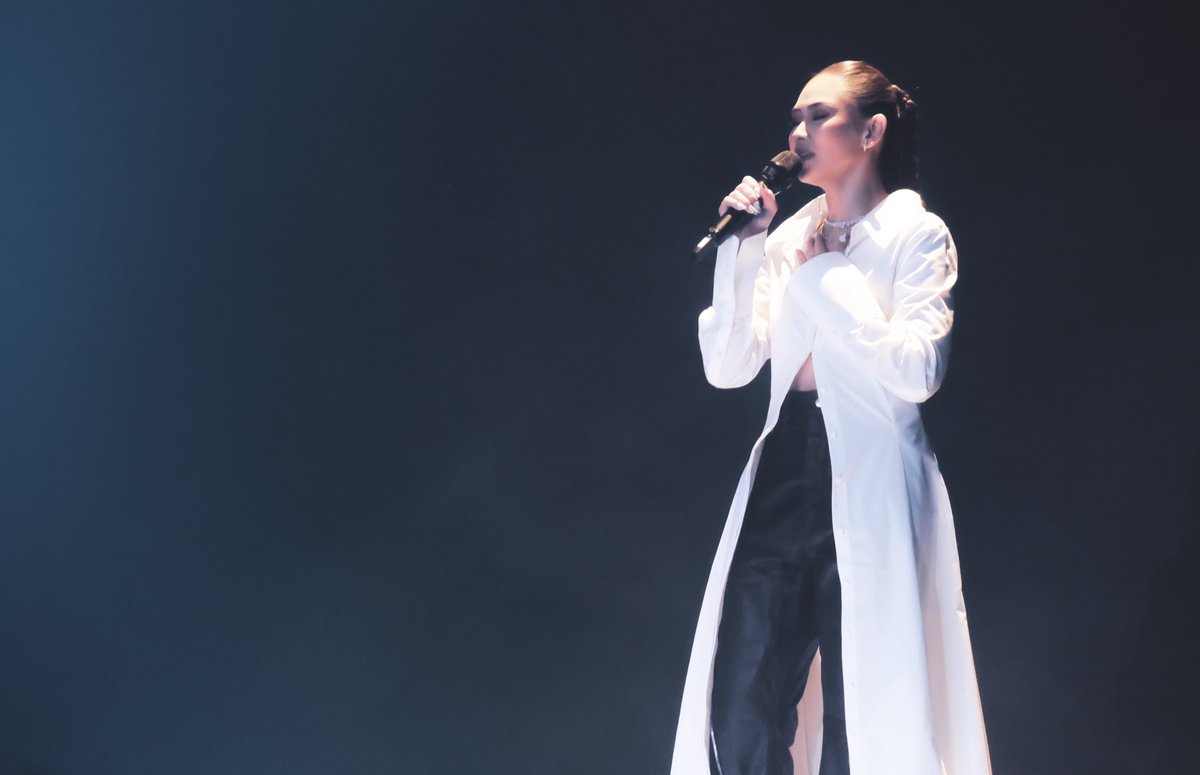 TheBigDome's tweet photo. About last night here at #TheBigDome ✨

Congratulations to @JustSarahG for the huge success of her SOLD OUT 20th Anniversary Concert! You showed everyone how it is done. The night was full of talent, passion &amp; angst. We hope to see you again soon!  💙

#SarahGeronimo #SGat20 https://t.co/ddZzlYnFaB
