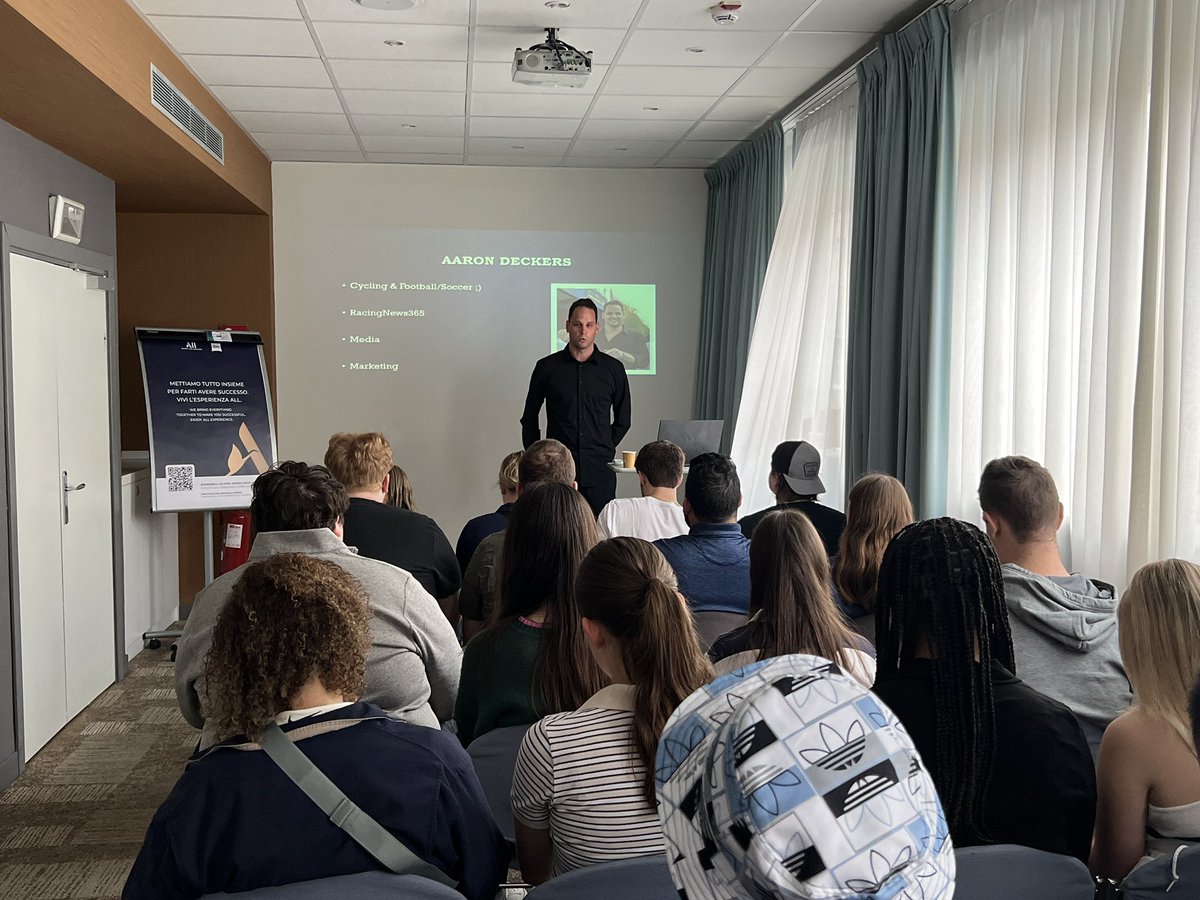 Nicole_Kraft's tweet photo. What a start to our European Model of Sport #buckeyesabroad—flying to and touring Milan and visit with @VeroVolley on Day 1, now on Day 2 learning about changing business model of @F1 from @AaronDeckers of @Racingnews365C. Tonight: @acmilan! #ASCintheField https://t.co/68loySOHs0