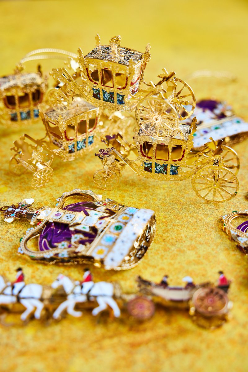 The London Christmas Company tweet media