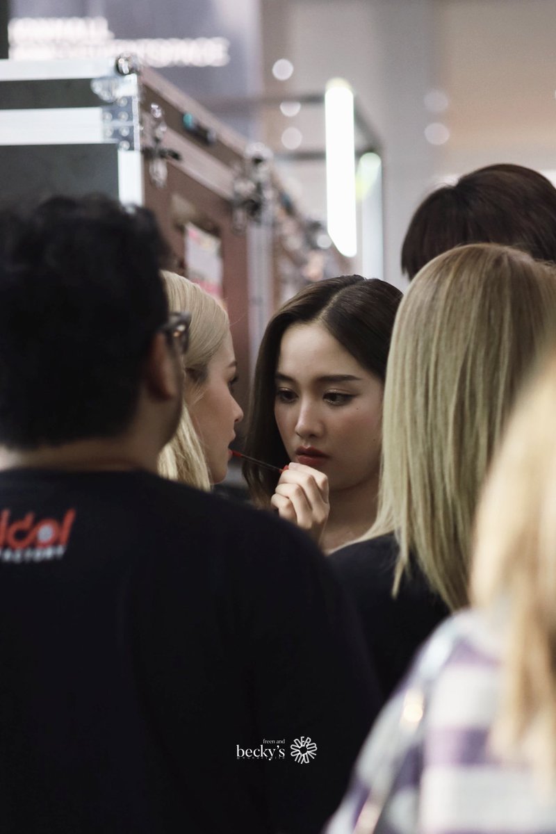 wondermild's tweet photo. :♡)

#MiNECOCOAxFreenBecky
#beckysangels
#srchafreen https://t.co/k1vQXrszU2