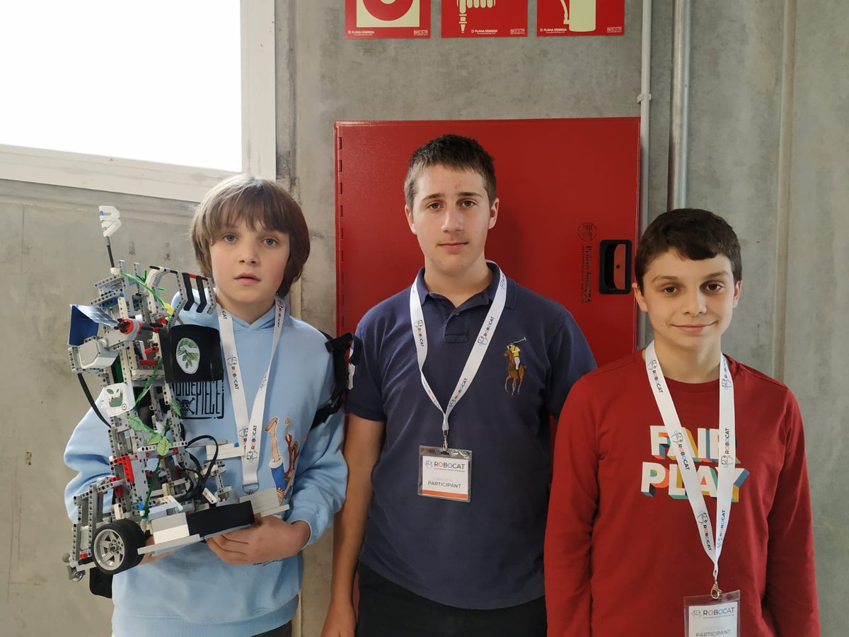 Saint George’s School tweet media