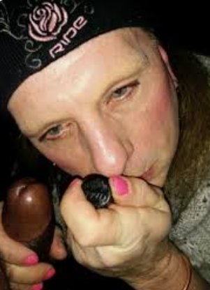 Dougeechanging's tweet photo. @MyExposureWall Losing masculinity through Exposure the More I'm seen as a Sissy the more I feminize  Help Destroy any masculinity I have https://t.co/FH6kuS1Mh7