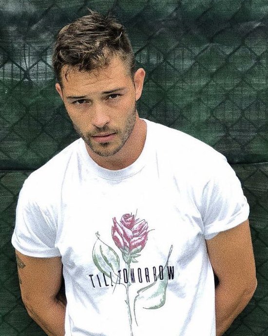Happy birthday Francisco Lachowski!!   