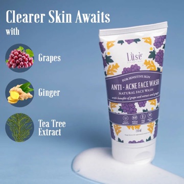 LuseEssentials's tweet photo. Say goodbye to acne with our new anti-acne face wash! This helps to fight acne, unclog pores and leave your skin feeling refreshed and rejuvenated.
 https://t.co/vkyy1ppALB
#luseessentials #skincaresoap #skincarebrand #madeinindia #startupindia #facewash #naturalfacewash https://t.co/TGXZlMI4MK