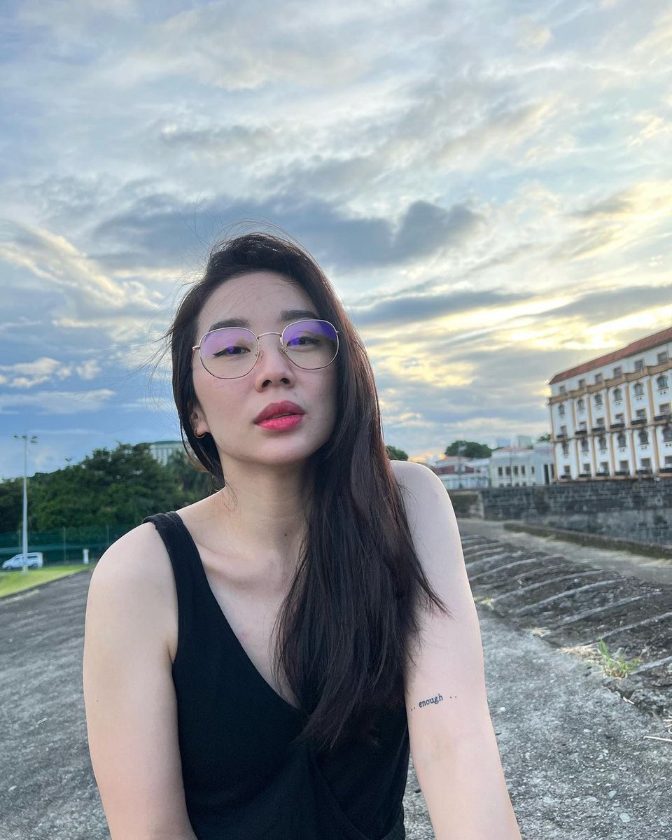 MaeSaelim's tweet photo. Weekend off🥰🥰🥰 https://t.co/YMzSTBRupi