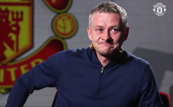 centredevils's tweet photo. 🚨🚨🎙️| Ole Gunnar Solskjær: “I only cried twice in my adult life. The first time was after my jubilee. And then a year and a half ago when I had to leave #mufc. Manchester United have an effect on you.” https://t.co/JEs7I3i948