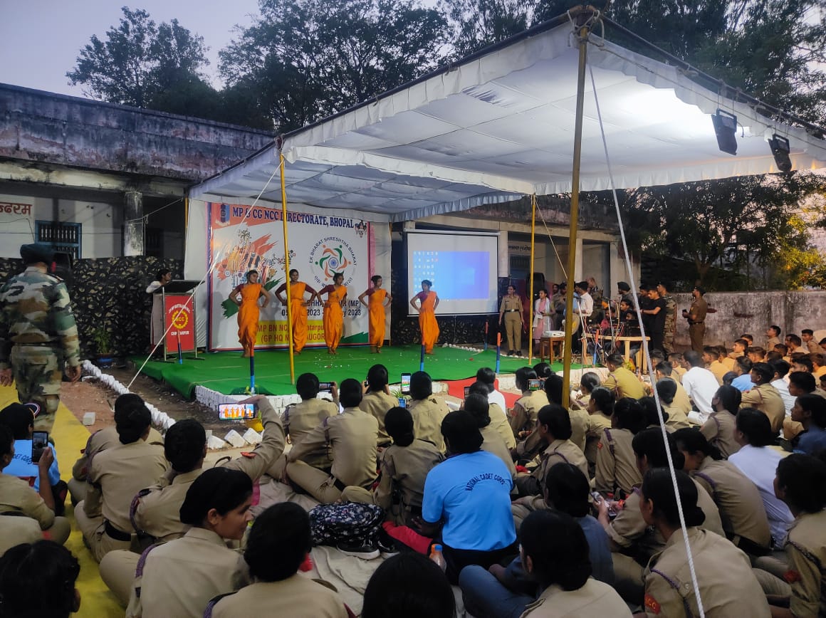 25mpbnnccchhatr's tweet photo. EBSB -| @25mpbnnccchhatr Conducted National Integration Act (NIA) Presentation to acquaint NCC Cadets about various cultures, traditions and Historical Places/Events of INDIA.
@HQ_DG_NCC 
@NccDteMPCG 
@JansamparkMP https://t.co/VFerLw8fbr