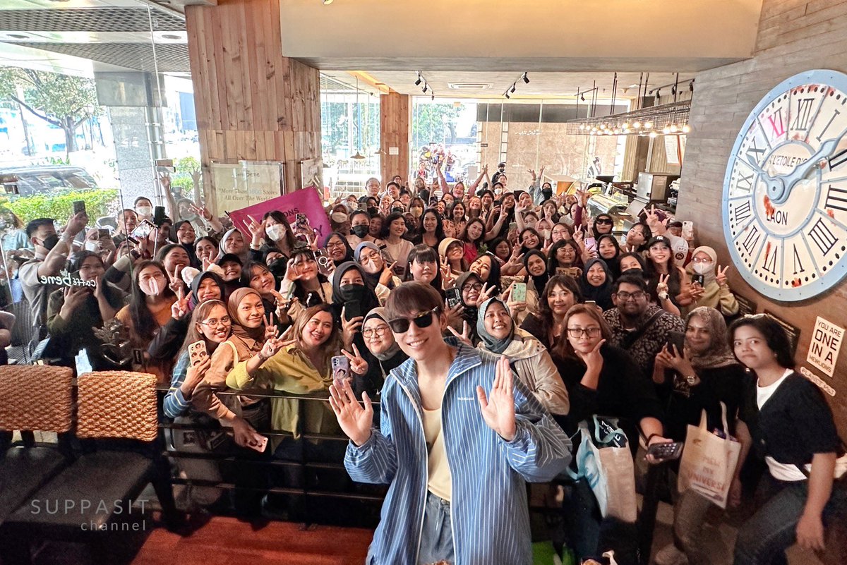 SolSkipperCo's tweet photo. Love you all, see you next time ❤️

@MSuppasit
#MewMyUniverse 
#MEWJKT2023 
#MewSuppasit https://t.co/LBtG6GBG9e