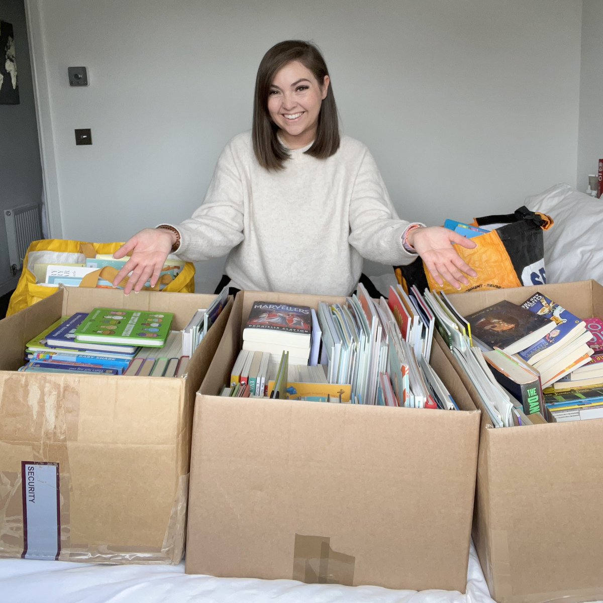 A few weeks ago I announced that I was holding a book drive to get donations for #childrensbookproject which ensure all kids have access to literature. 

Pleased to say we have 525 books going to new homes! Thank you everyone who donated 👏🏻📚

#booktwitter #booktwt #bookcharity