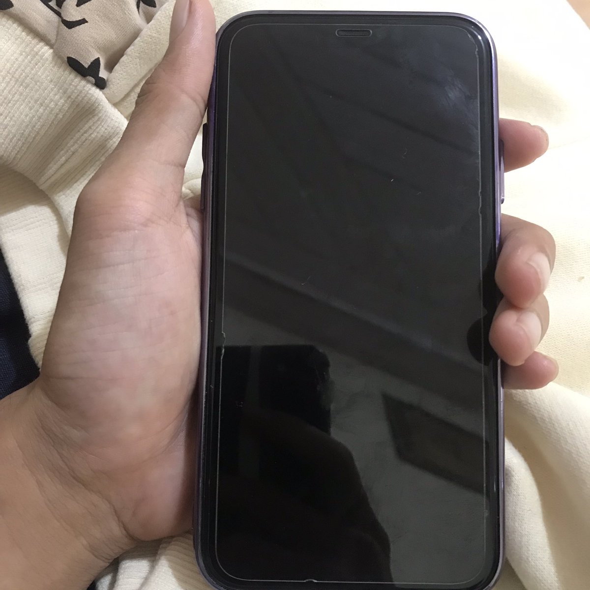 cursskkied's tweet photo. Give away image iphone 11 128gb, sayang dari pada gakepake. 
Syaratnya cuma follow, dan retweet aja, 
saya umumin besok lusa. 
Semoga beruntung ! ✨✨✨ https://t.co/aPHgy7lzRl