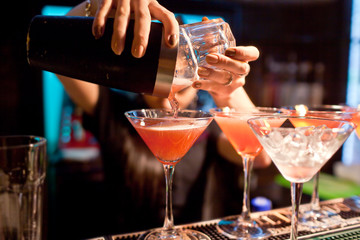 z_oldham's tweet photo. National Cocktail Day. 🍹 
Where will you be heading for a delicious cocktail today? 😋 
Be sure to book your travel with Z Cars. 🚗 

#CocktailDay #Oldham #ZCars https://t.co/z1jE9EYWak
