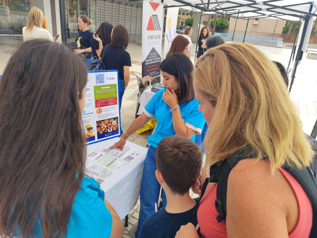 ColEnferMalaga's tweet photo. Nuestro II Bazar ya está en marcha! 

Recuerda que hasta las 14 horas te puedes pasar. 

#colenfermálaga #COEMálaga #enfermeriapormálaga https://t.co/rPlhkSOf2t