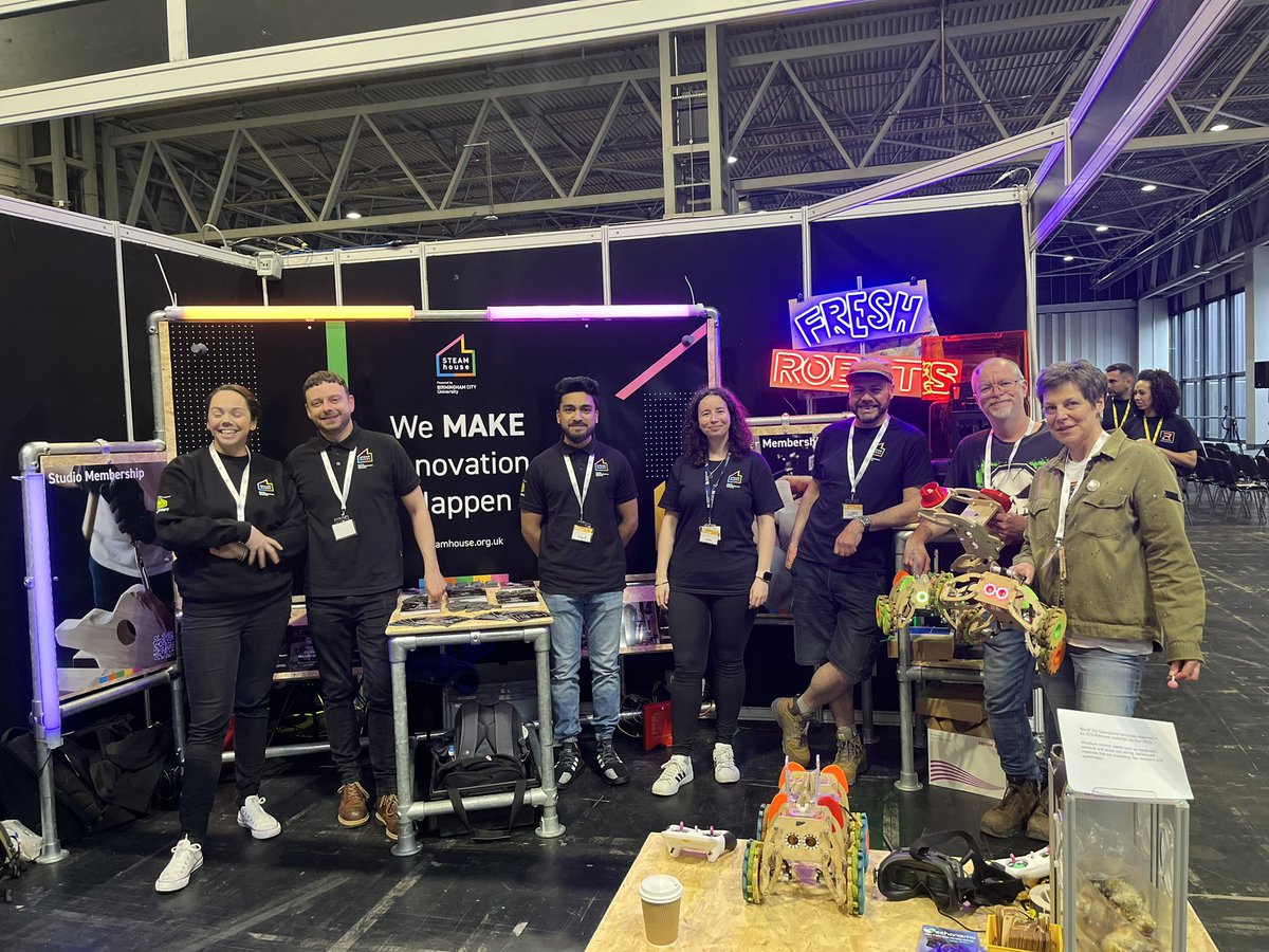 STEAMhouseUK's tweet image. We’re at Makers Central at the NEC this weekend - stand E46!

Come and pop by and talk to our amazing team, and meet some robots too! 

#WeAreSTEAMhouse