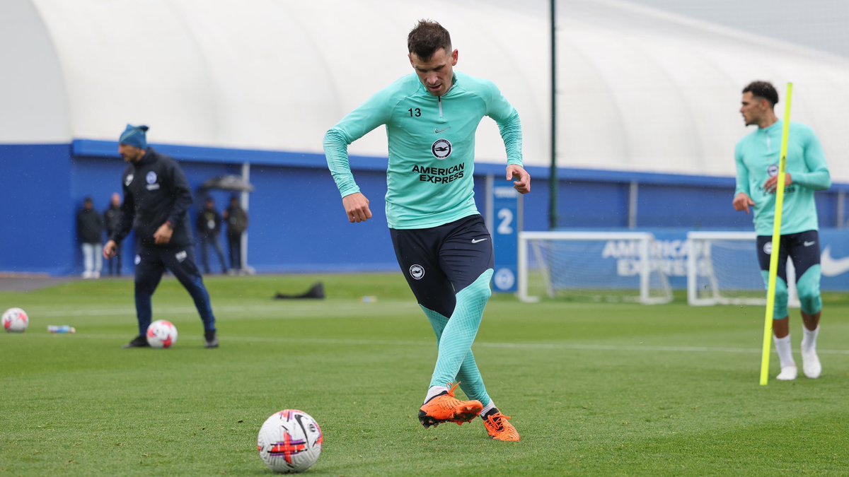 Brighton & Hove Albion tweet media