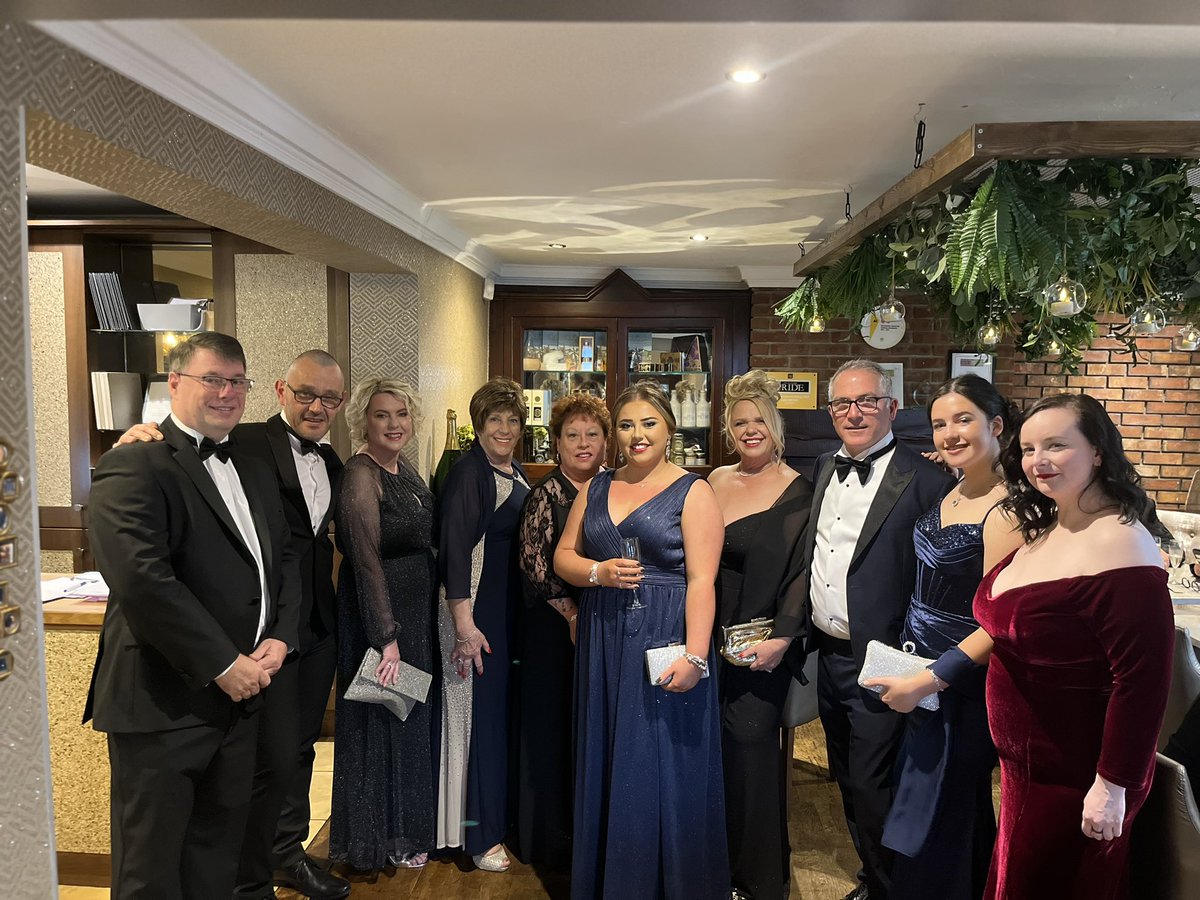 Jenjen0_'s tweet photo. Fantastic night celebrating with the @SanPietroNLincs family. #NLBA23 What a fantastic night! To come home a winner is amazing! Thankyou to the chamber for organising such a great night! @NLincsBA ❤️⭐️ https://t.co/4H5MIVmsyX