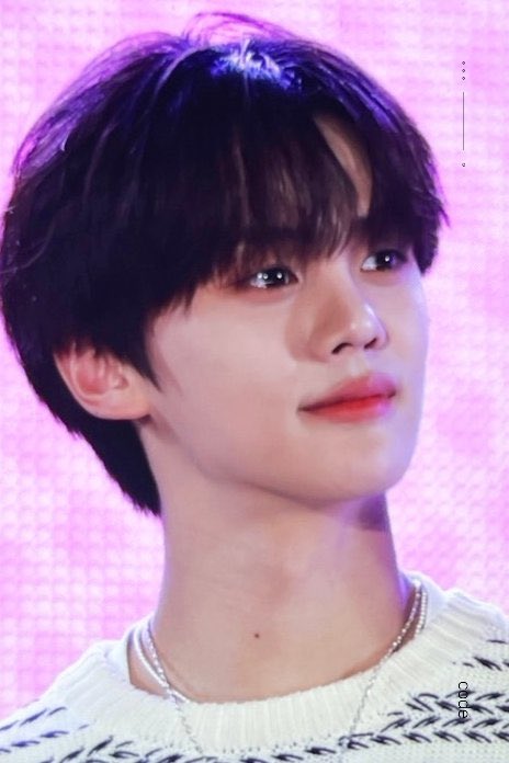 glistening stars in his eyes 😞