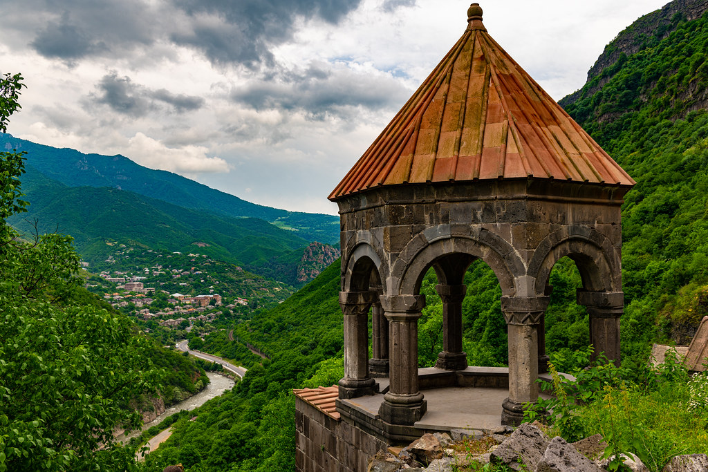 godebedcanyon's tweet photo. Have you ever been to Kobayr Monastery? 
  Nestled atop a cliff on the western slope of the Debed canyon, the 12th century monastic complex of Kobayr is famous for its mesmerizing frescoes. Learn more: https://t.co/Fhl3kLcWoz
#armenia #debedcanyon #visit #photography https://t.co/6LSlyYZe3w