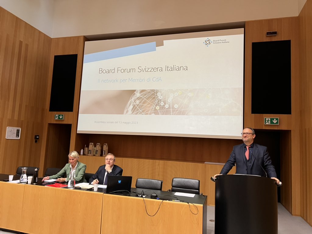 Zagorteo's tweet photo. Questa mattina all’Assemblea annuale del Board Forum Svizzera 🇨🇭 italiana https://t.co/YFHt2t10vu