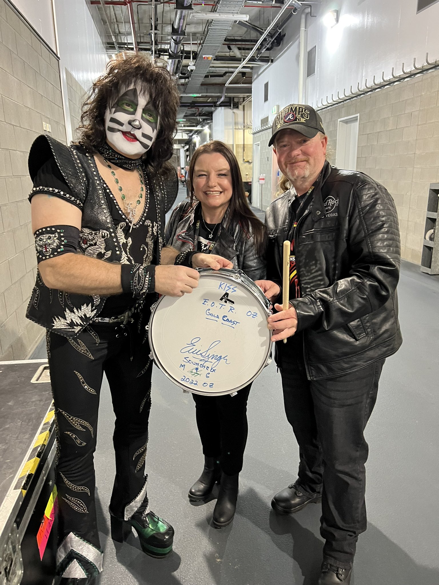 Happy Birthday Eric Singer. Have a rockin day   