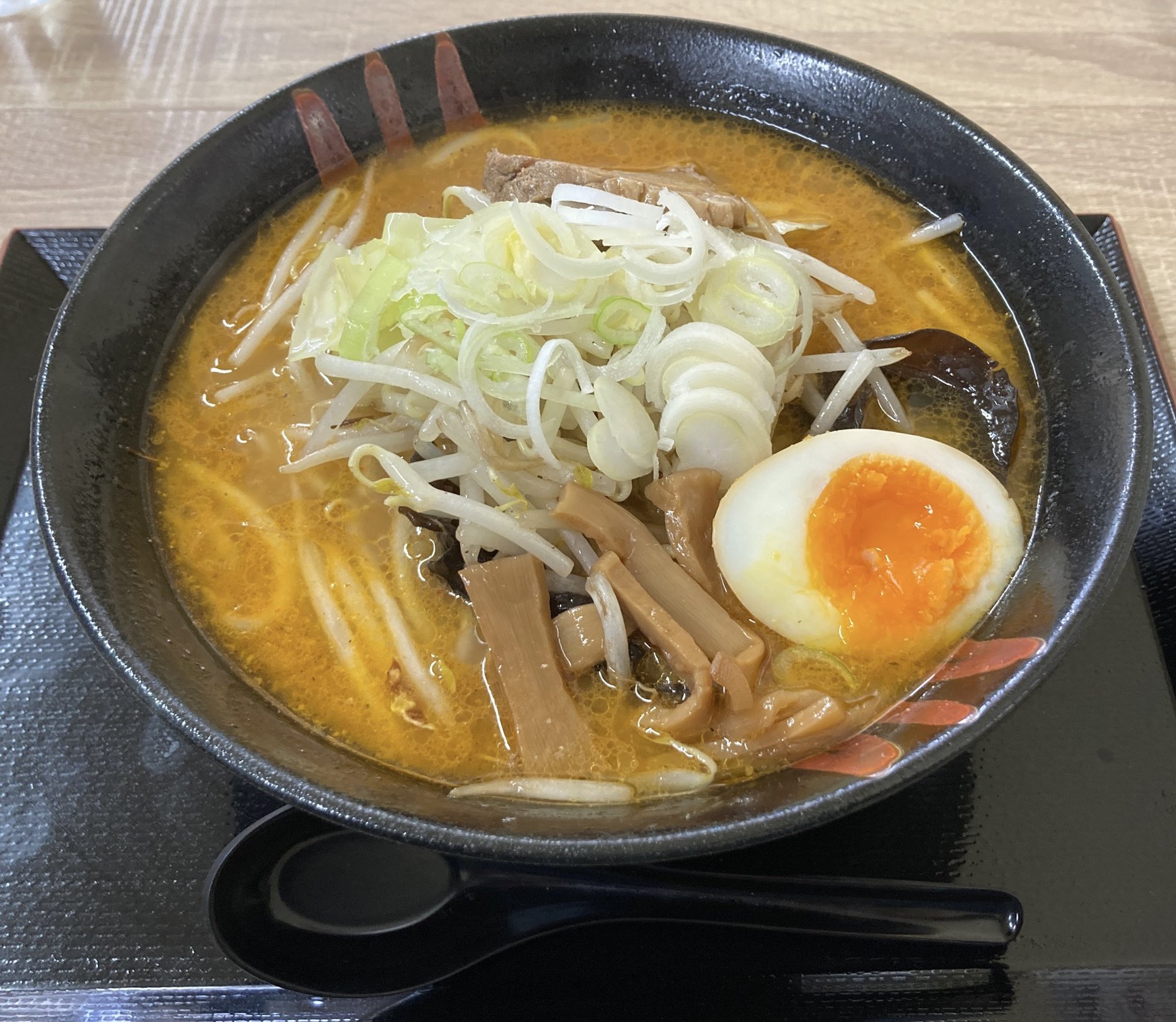 麺組みなみ　※月曜、火曜日休み>