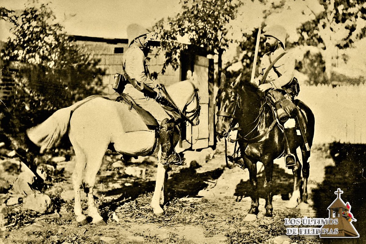 MigAngelLopez's tweet photo. Por R.D. firmado un día como hoy, 13 de mayo, de 1844, se establecen las bases fundacionales de la #GuardiaCivil, cuerpo que desplegó también posteriormente en los distritos de #Ultramar. En las imágenes, miembros del Instituto en #Cuba, #PuertoRico y #Filipinas. https://t.co/liCb9MZZTu