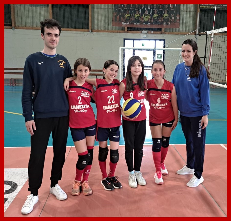 volleyteam031's tweet photo. 𝕍𝕆𝕃𝕃𝔼𝕐 𝕊𝟛 🟦
🔴🔵PRONTISSIME PER LA FINALE REGIONALE 💪
🚀 BOLOGNA STIAMO ARRIVANDO !!!
🏆Volley S3 | Finali Regionali
🏟 Alto Reno Terme (BO)
📆 Domenica 14 Maggio
NOI CI SIAMO 🔥🔥❤💙❤💙
#volleyteam03piacenza #finaleregionale #EmiliaRomagna https://t.co/W1x3DZ6VaM