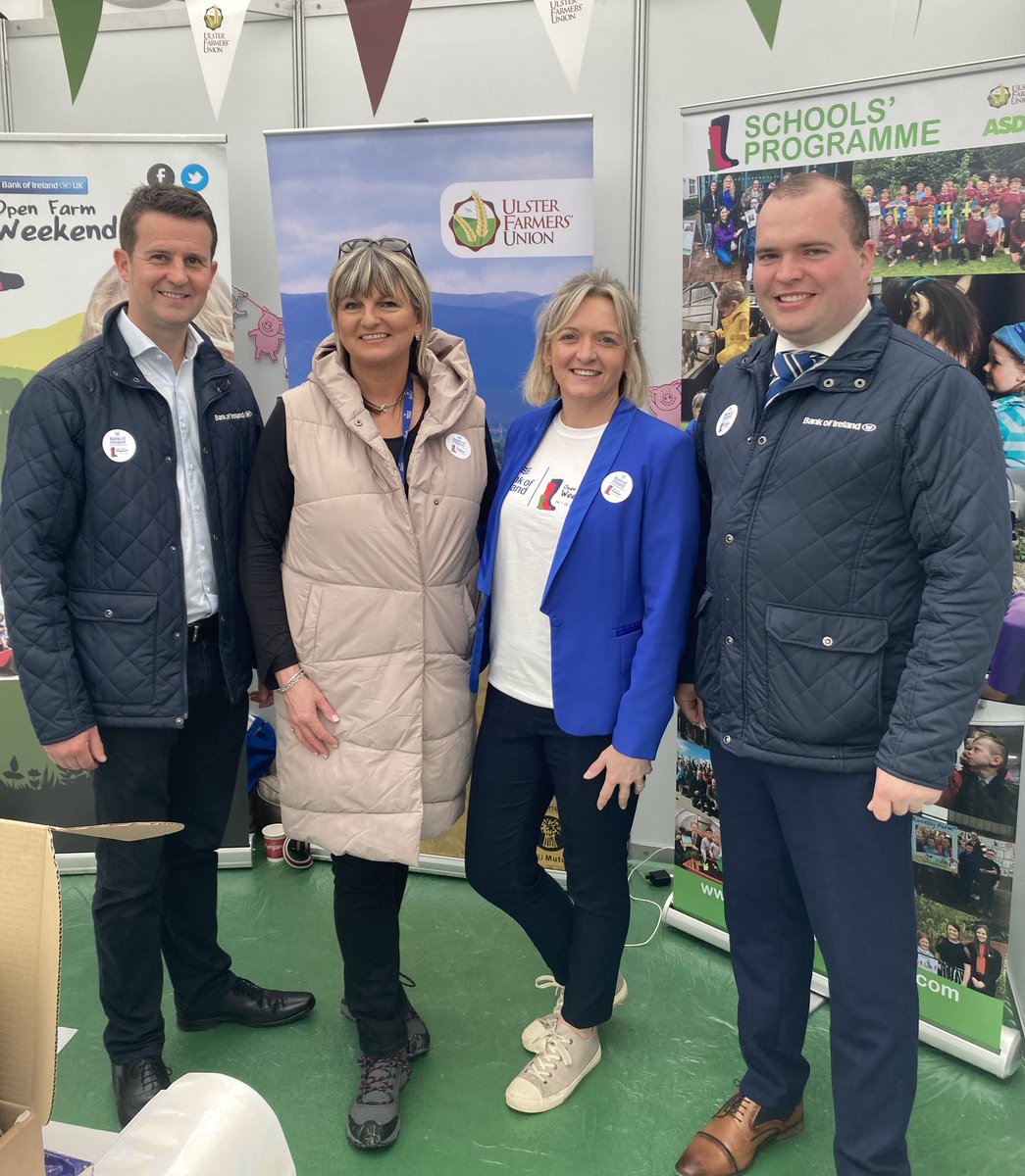 Will_Thompson7's tweet photo. Really enjoyable catching up with key stakeholders across our fantastic agri food sector this week @balmoralshow with colleagues from @bankofireland 
Well done to everyone for putting on a really impressive display 👏
@UFUHQ @RichardPrimros1 @mags_mcq @GeraldineFitz @BOIopenfarm https://t.co/RabE6loYP4