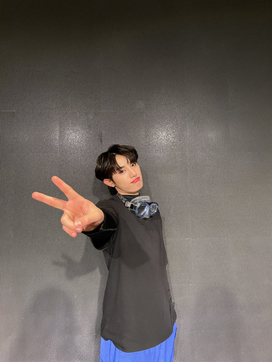 OnlyOneOfmember's tweet photo. [#밀] 나 바보 아닌뒈? 흥!

#OnlyOneOf #온리원오브 https://t.co/mGU5e57fga