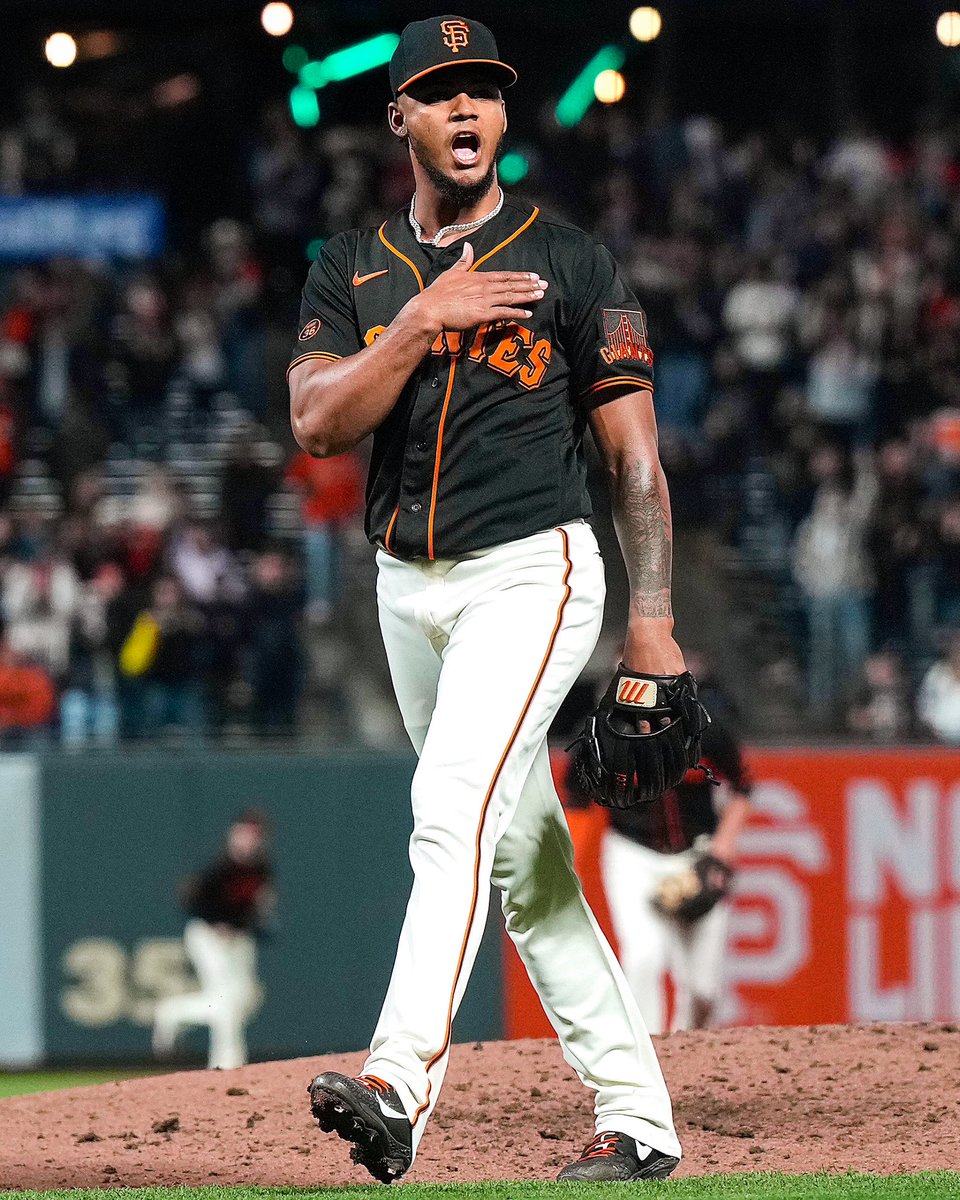 SFGiants's tweet photo. Our closer >>> https://t.co/eBLJalwnh2