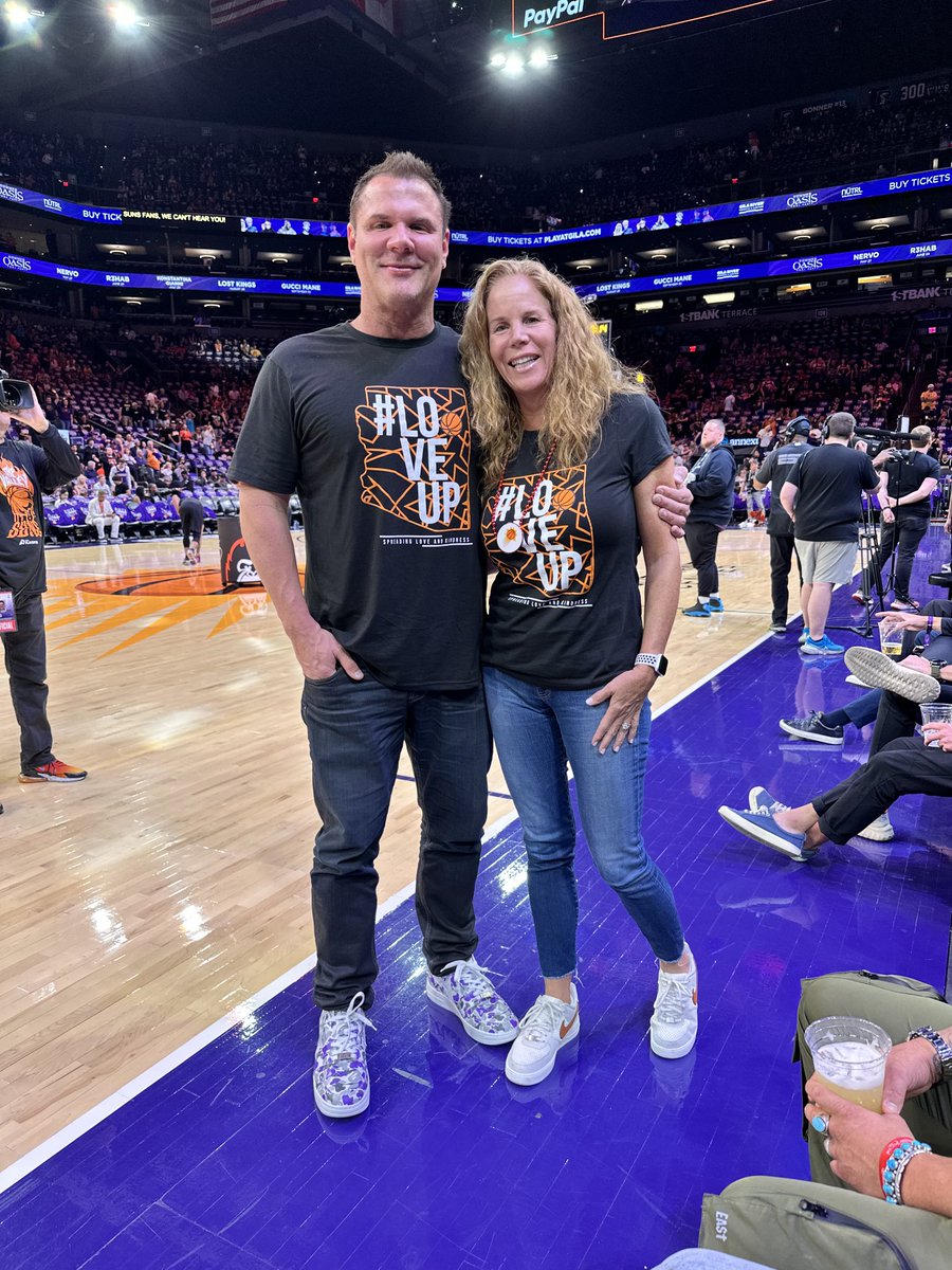 Johnjay Van Es on Twitter "Date night! ⁦Suns⁩"