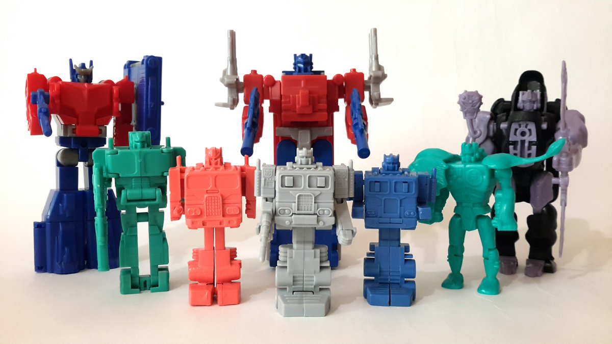 genyenchen's tweet photo. #コンボイ 
#OptimusPrime 
#ライオコンボイ 
#LioConvoy 
#OptimusPrimal #kabayatransformers #transformerstoys #transformerschoco #beastwarstoys https://t.co/exBG6eqsQi