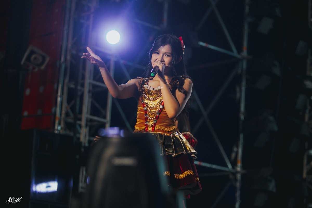 Surya_SCH's tweet photo. Backlight @C_IndahJKT48 

#LifeFestxJKT48 #LifeFest2023 https://t.co/x0wKnXxV3D