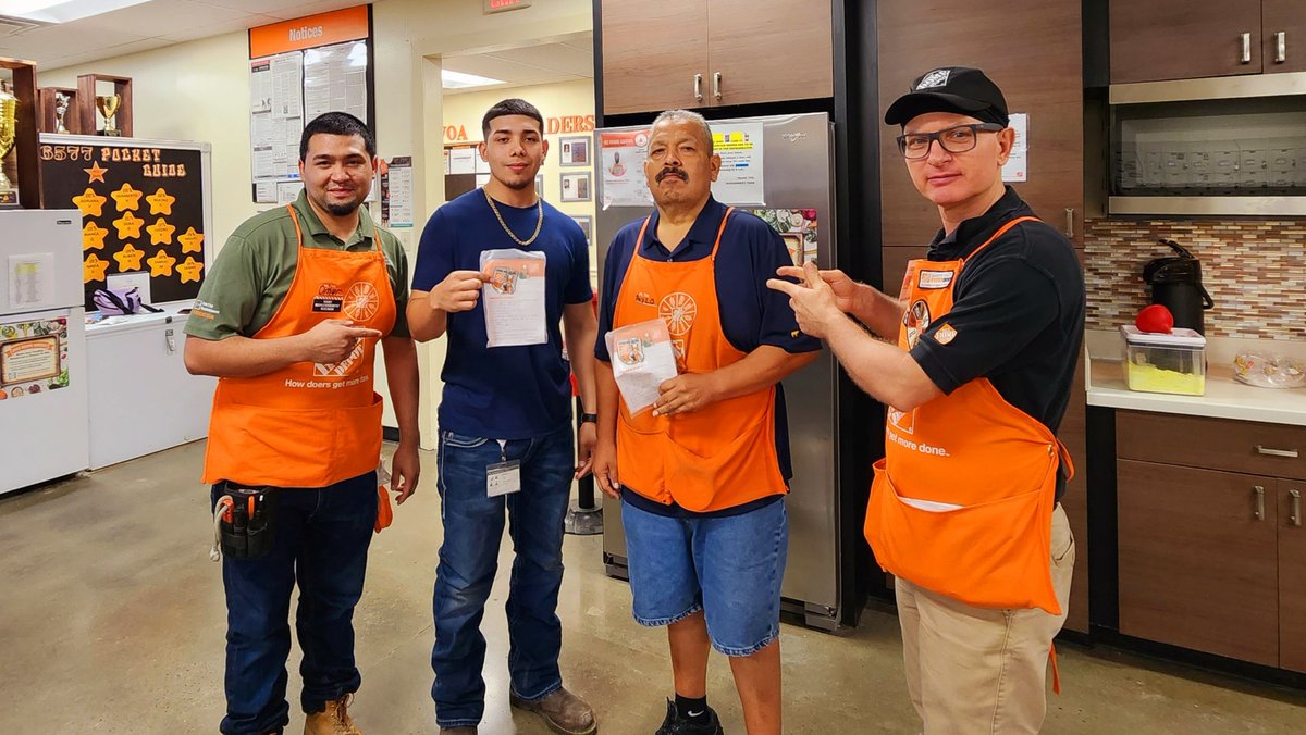Omar Garcia (@freightteam6577) on Twitter photo Recognition going out to these Over Night Allstars!! Arturo A. Unload Team and Paulo E. Overnight Team, Both these gentalman set the standard on E2E. Thank you both! <a href="/LisaMassoSM/">Lisa Masso</a> @JuliaCXM6577 <a href="/HDleo6577/">Leo</a> <a href="/RRORTEGA6577/">Rene Ortega</a> <a href="/Stevestu72/">Steven Stubbs</a> Recognition going out to these Over Night Allstars!! Arturo A. Unload Team and Paulo E. Overnight Team, Both these gentalman set the standard on E2E. Thank you both! <a href="/LisaMassoSM/">Lisa Masso</a> @JuliaCXM6577 <a href="/HDleo6577/">Leo</a> <a href="/RRORTEGA6577/">Rene Ortega</a> <a href="/Stevestu72/">Steven Stubbs</a>