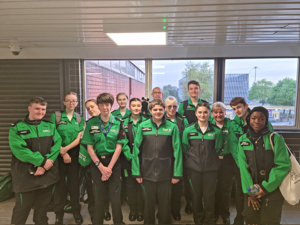 We are on our way 
#coronation 
ceremonial screening 
<a href="/SJAYouthEng/">St John Youth England</a> <a href="/stjohnambulance/">St John Ambulance England</a>