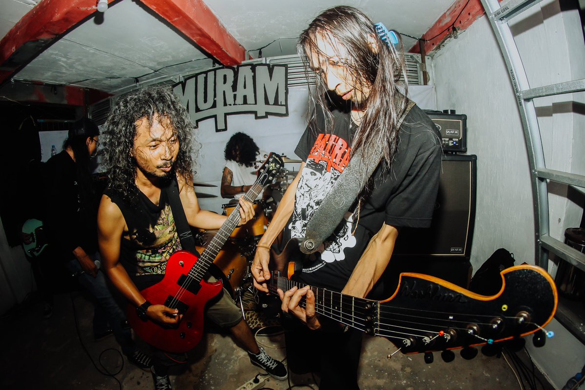muramrock's tweet photo. Pekan kemaren di TIBA-TIBA MURAM #2

290423
📍hollowlab
📸 : @Adyrifa https://t.co/8NqOFtAAza