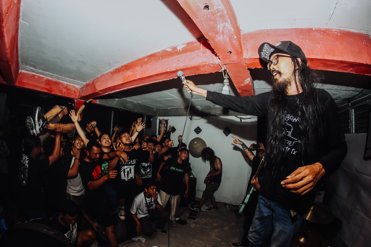 Pekan kemaren di TIBA-TIBA MURAM #2

290423
📍hollowlab
📸 : <a href="/Adyrifa/">Raden Muhammad Adi I</a>