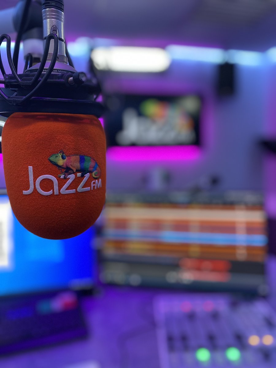 Nia Visser (@niavee) on Twitter photo The music menu for Breakfast at the Weekend on <a href="/jazzfm/">Jazz FM</a> this morning includes <a href="/BokaniDyer/">Bokani Dyer</a>,
<a href="/strachantrumpet/">Malcolm Strachan</a>, <a href="/EspeSpalding/">esperanza spalding</a>, <a href="/EzraCollective/">Ezra Collective</a>, <a href="/mgardot/">Melody Gardot</a>, <a href="/SamaraJoy99/">Samara Joy</a> and many more of the greatest jazz, soul and blues artists!
📻🎷 The music menu for Breakfast at the Weekend on <a href="/jazzfm/">Jazz FM</a> this morning includes <a href="/BokaniDyer/">Bokani Dyer</a>,
<a href="/strachantrumpet/">Malcolm Strachan</a>, <a href="/EspeSpalding/">esperanza spalding</a>, <a href="/EzraCollective/">Ezra Collective</a>, <a href="/mgardot/">Melody Gardot</a>, <a href="/SamaraJoy99/">Samara Joy</a> and many more of the greatest jazz, soul and blues artists!
📻🎷