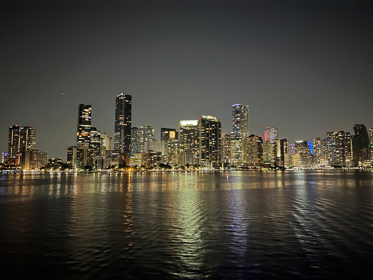 Coforge_Tech's tweet photo. After a day of deliberations, an evening of revelry aboard the Seafair luxury yacht on the open seas off the coast of Miami. Champagne, great food, live music and dancing, conversations, and connections against stunning panoramic views.

#coforge https://t.co/SUF3E8nBqO
