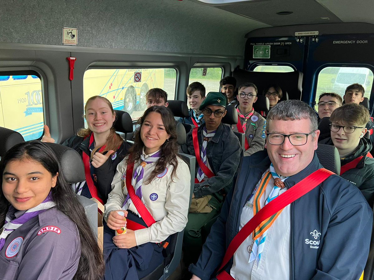 CJLedger's tweet photo. A very early start as @scouts start to arrive in London to support the public and be part of this historic day. https://t.co/MPSFPrlYFR