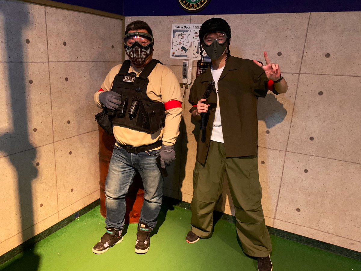battle_spot's tweet photo. 現在10禁戦、18禁戦共に満員為予約待ちとなります！
物販商品全品80%OFFとなっています！
残り僅かとなりますのでお買い求めの際はお早めに♪

#サバゲー #バトスポ #インドア #千葉 #クロスポ千葉浜野店 #BattleSpot https://t.co/BSgBECGLz2