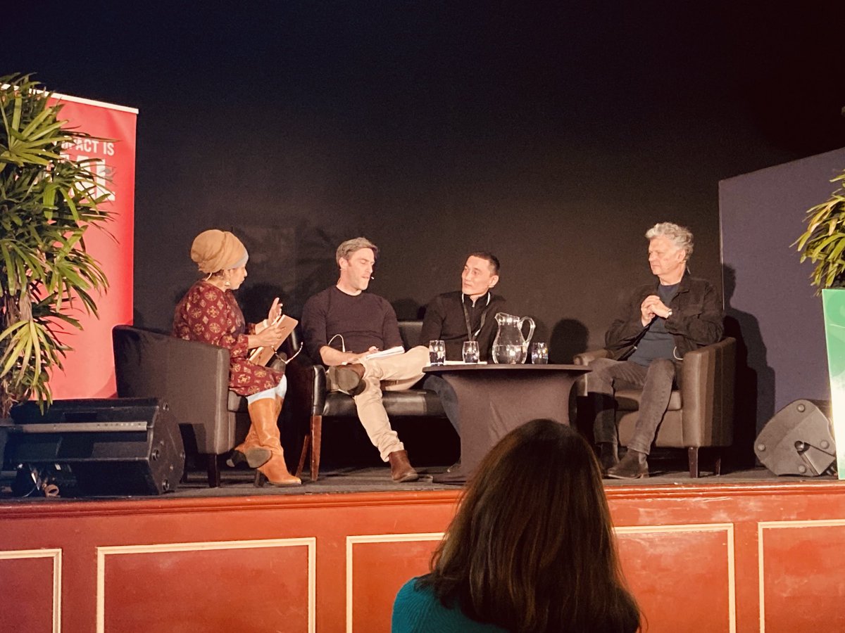 ⁦<a href="/TasChop/">Tasneem Chopra OAM</a>⁩ expertly moderating ⁦@bgowritersfest⁩ panel on “forgotten people”. ⁦@PPDaley⁩ says “I never considered people forgotten. I considered them airbrushed out of history.”