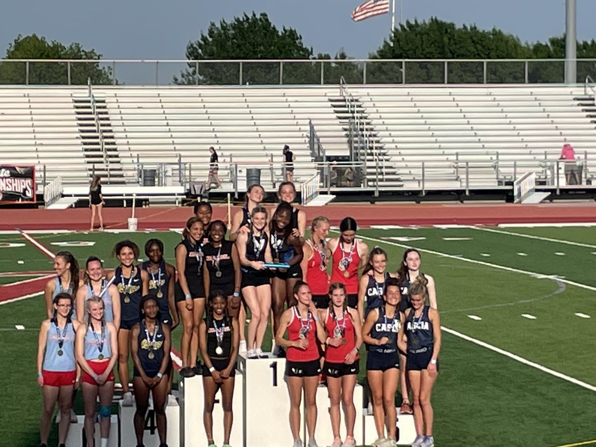 CoachSmithVC's tweet photo. State Champs!!! @KallistaFrye @Laciscott05 #VCSpeed @CnqrTrack @vcstulsa https://t.co/IUhTkKLiVN