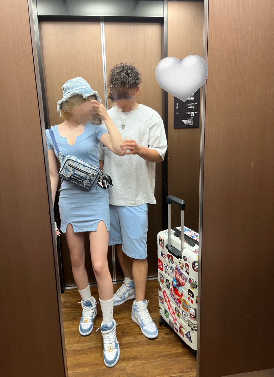 25t__x_x's tweet image. GW名古屋旅行〜✈️❤️‍🔥
今年も充実しすぎてた👍
いつもありがとうございます🫡🤍

1日目はTravis🐯で2日目はブルー系️🩵
シミラールックかわいい🥹

 #AirJordan1  #NIKE   #couplecode